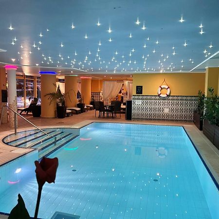 Calimbra Wellness Hotel Superior 미슈콜츠 외부 사진