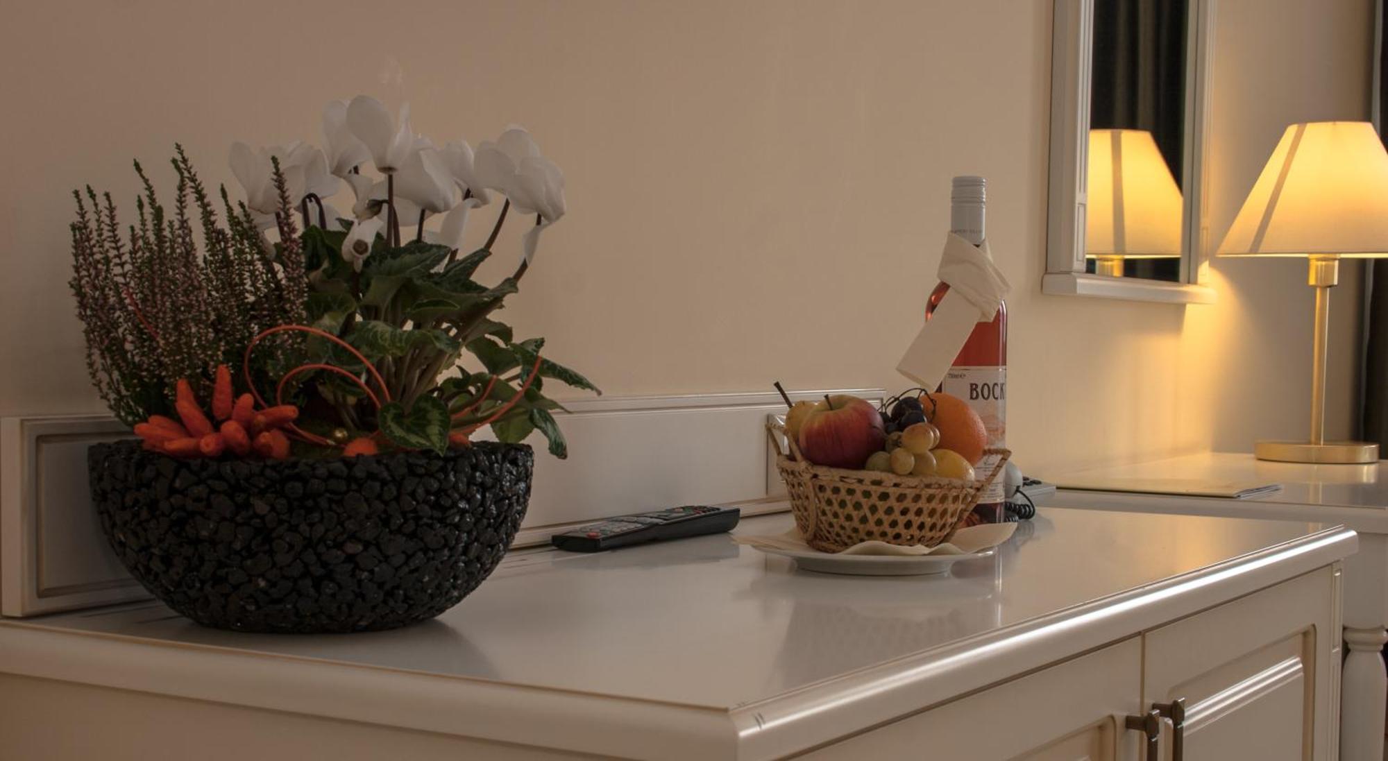 Calimbra Wellness Hotel Superior 미슈콜츠 외부 사진