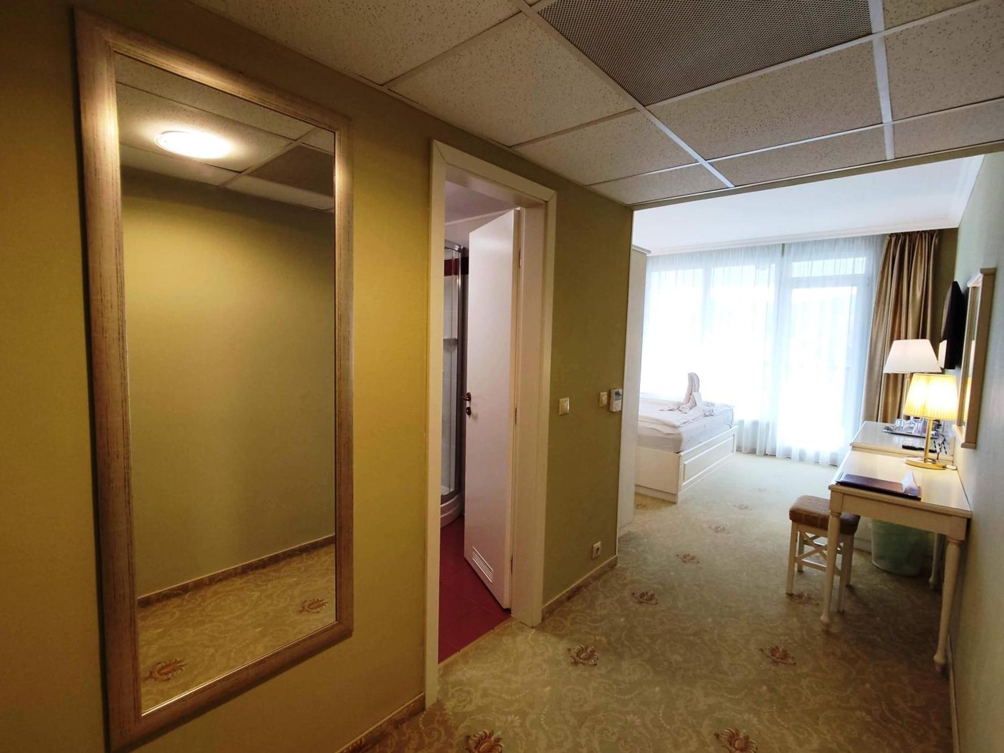 Calimbra Wellness Hotel Superior 미슈콜츠 외부 사진