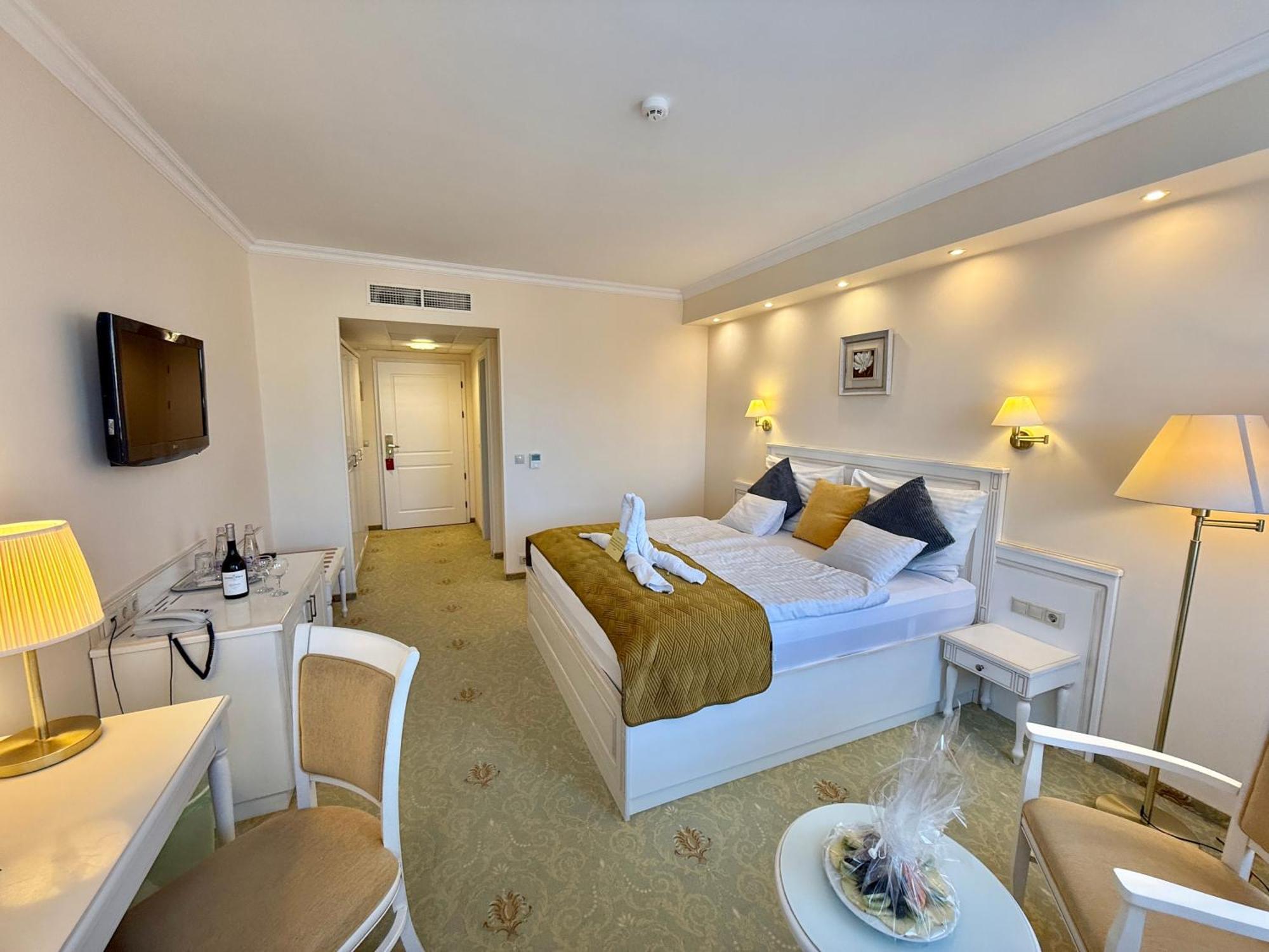 Calimbra Wellness Hotel Superior 미슈콜츠 외부 사진