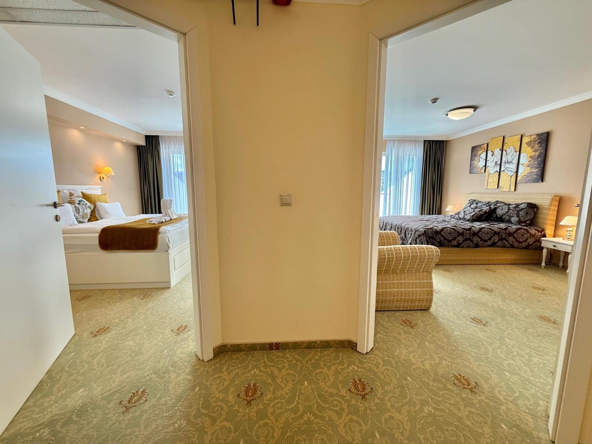 Calimbra Wellness Hotel Superior 미슈콜츠 외부 사진