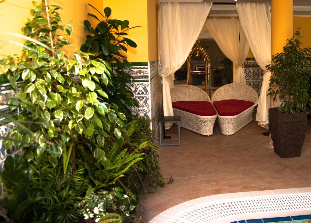 Calimbra Wellness Hotel Superior 미슈콜츠 객실 사진